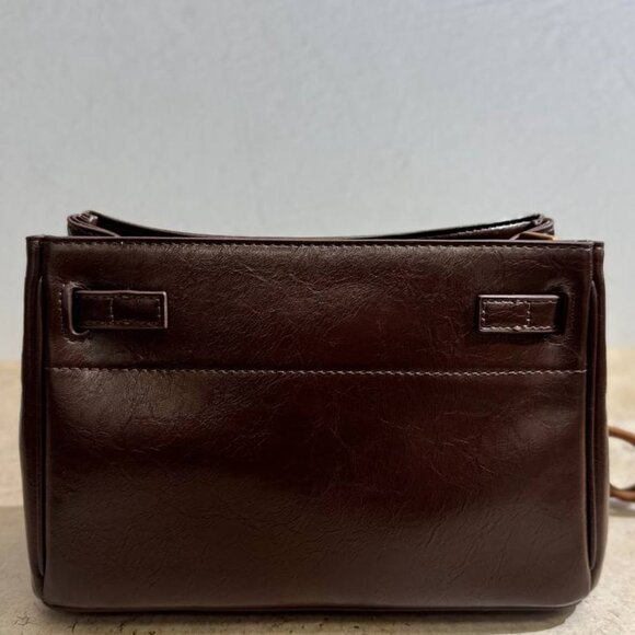 Luxury Elegance Suede & Leather Handbag - Picture 2 of 8